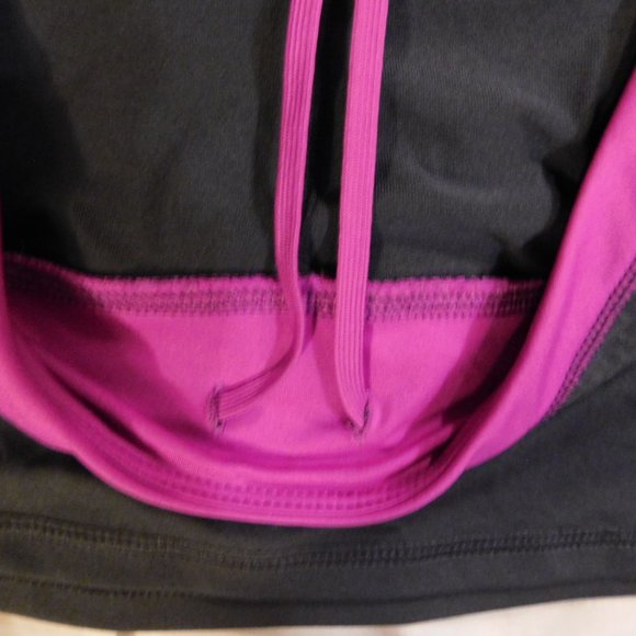 Champions Skorts XXL - Picture 6 of 7